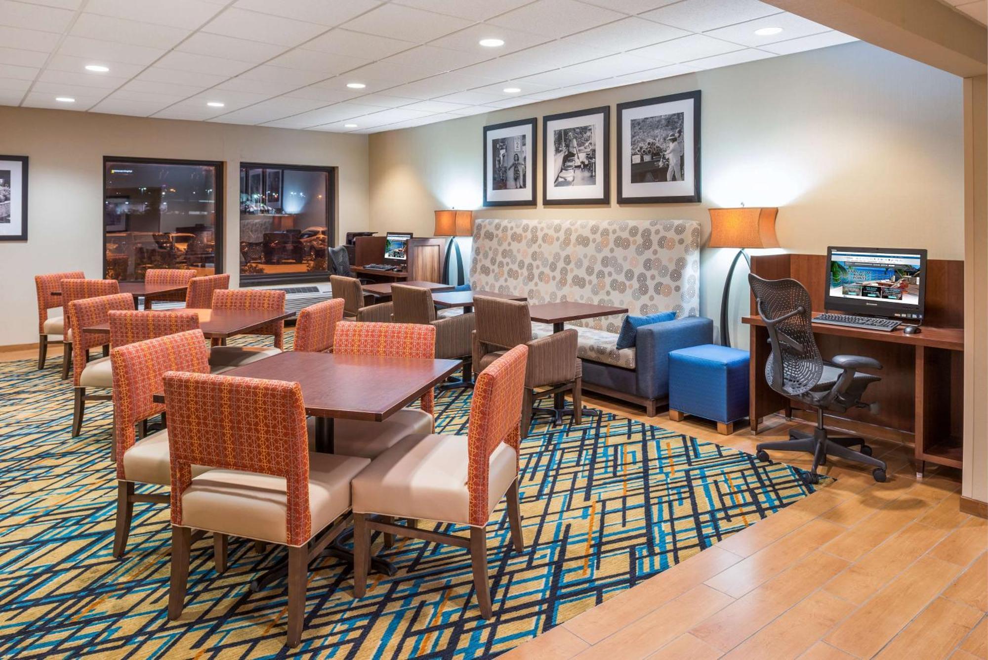 Hampton Inn Columbia Esterno foto